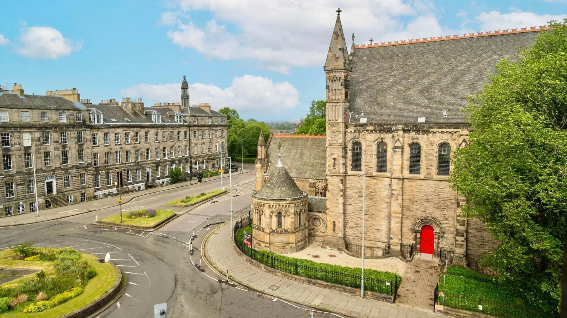 Stylish 3 Bed New Town Apartment - Traquair Эдинбург