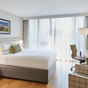 4* Ξενοδοχείο By Marriott
